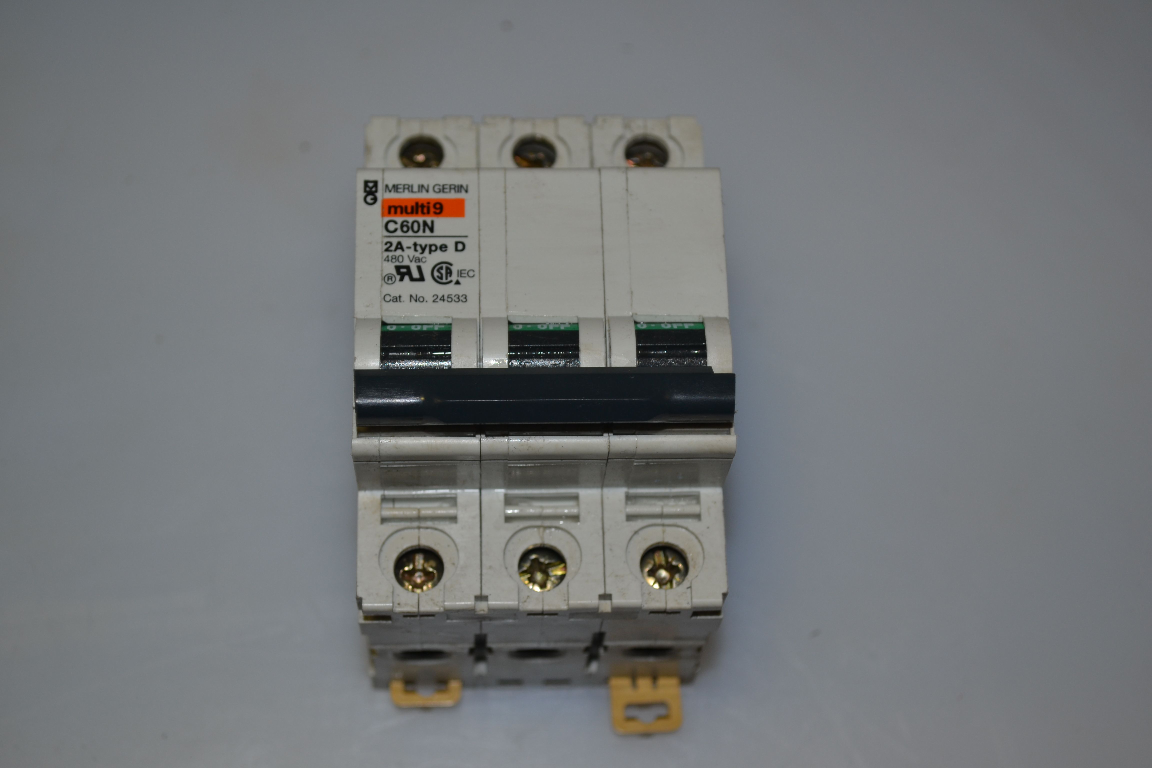 MERLIN GERIN C60N 2A-TYPE D 3 POLES