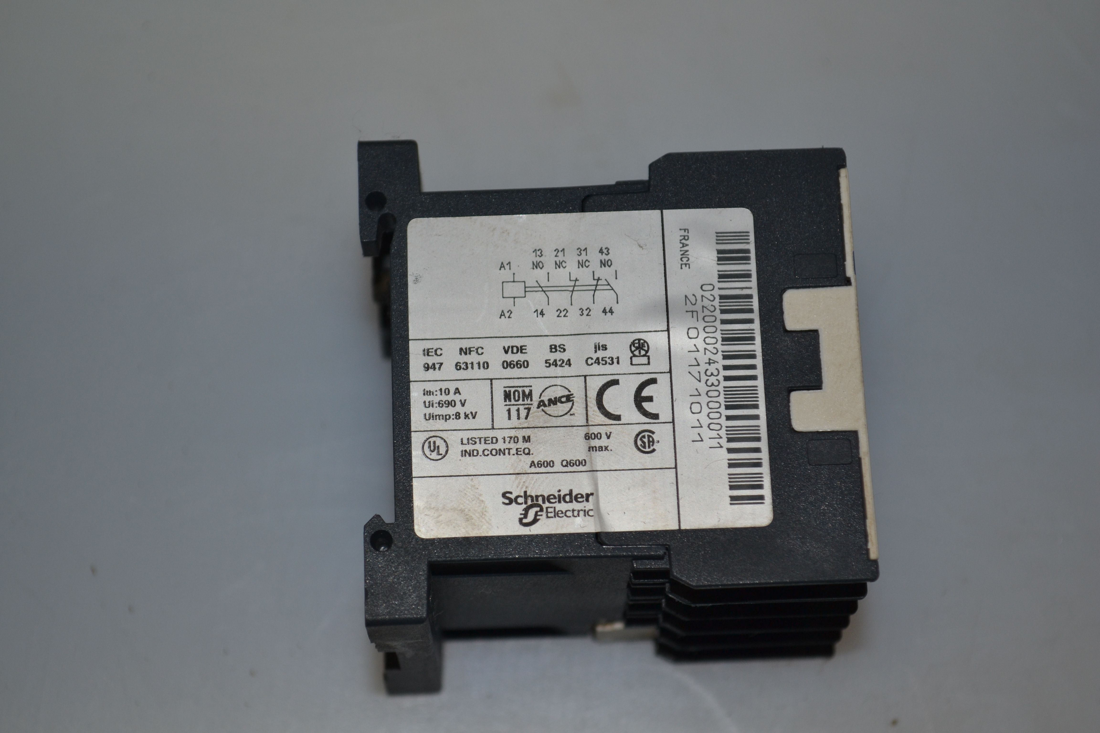TELEMECANIQUE CA4KN 22BW3