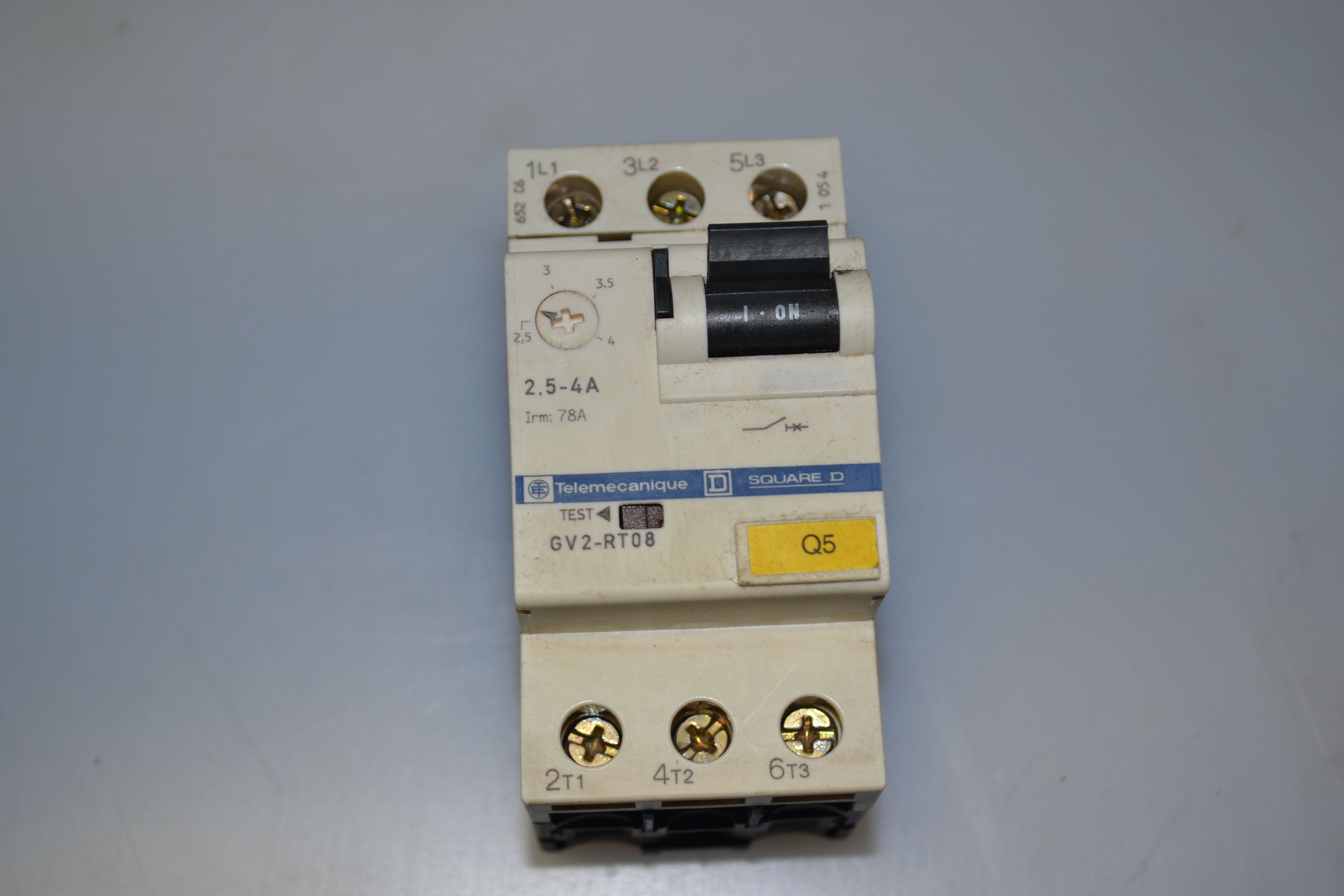 TELEMECANIQUE GV2-RT08 2.5-4A 3 P0LES