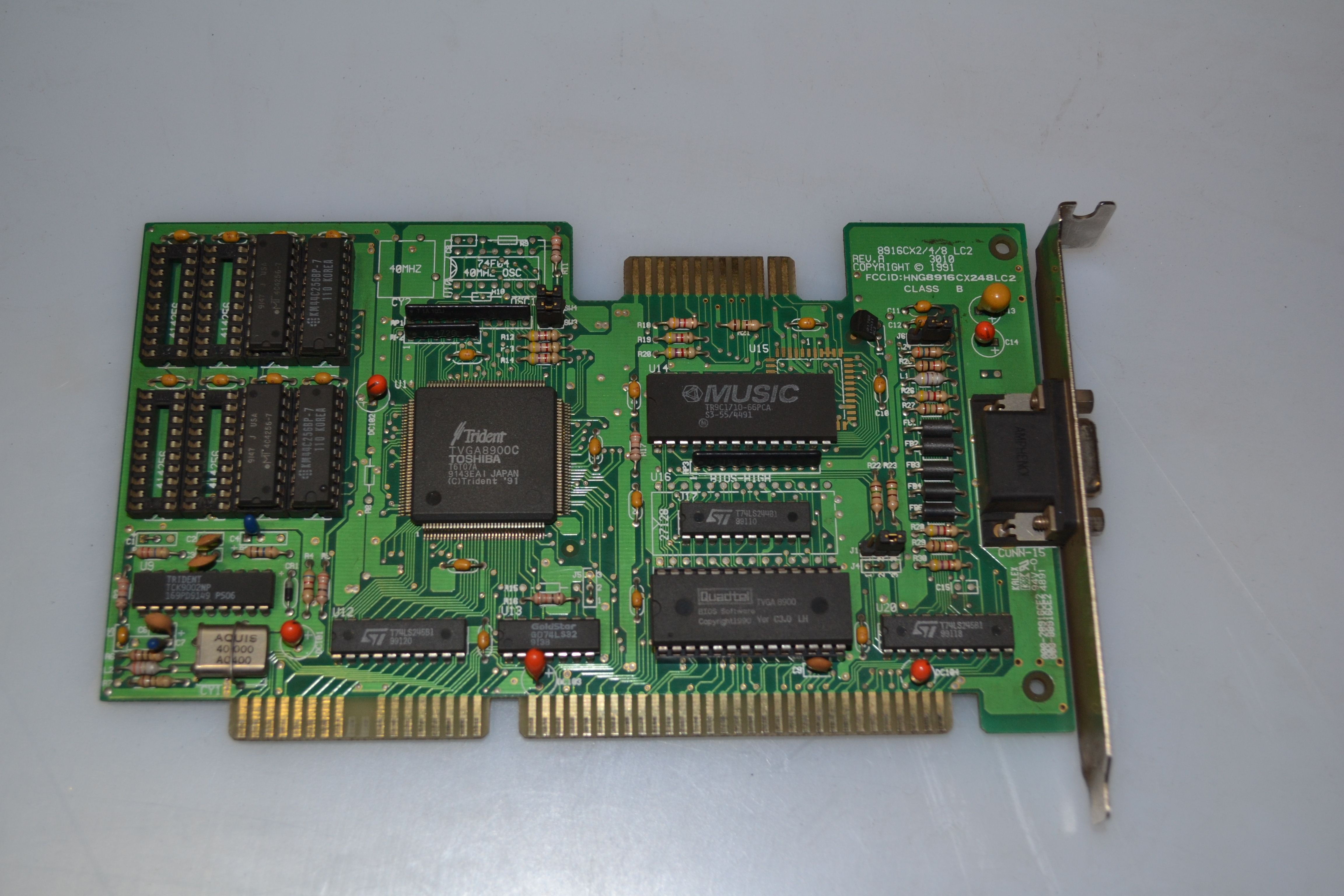 CARTE VGA HNG8916CX248LC2